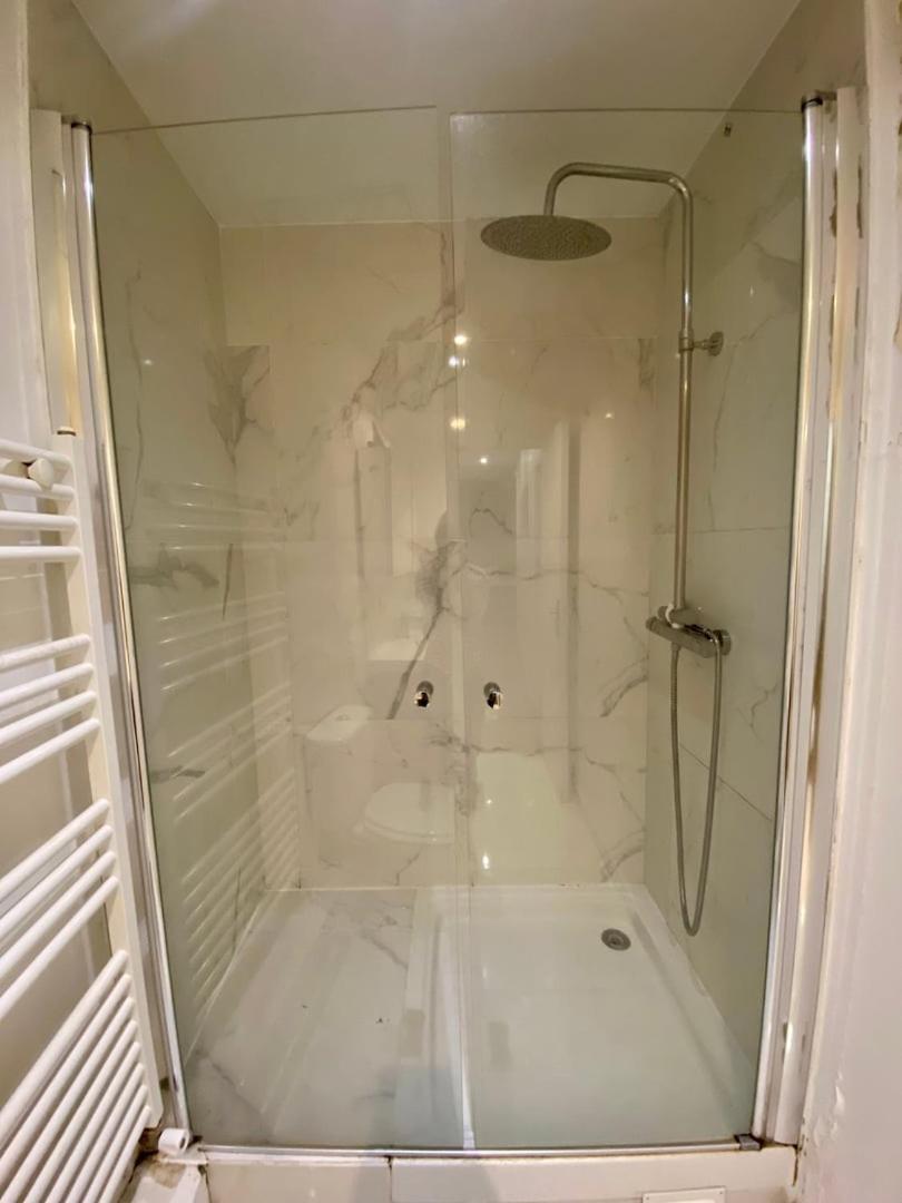 Appartement Familial Proche Saint-Lazarre - 6P Paris Eksteriør bilde